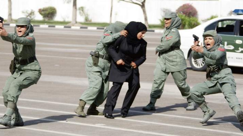 DUBAI WOMEN POLICE